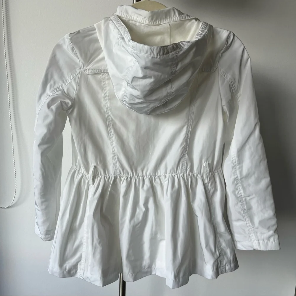 United Colors of Benetton classic double-breast white coat girls 8Y 9Y School